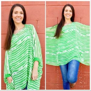 ❌❌ SOLD: Flowy Angel Wings Striped Blouse